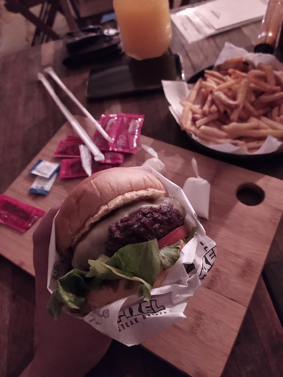 Pixel Steak Burger-6